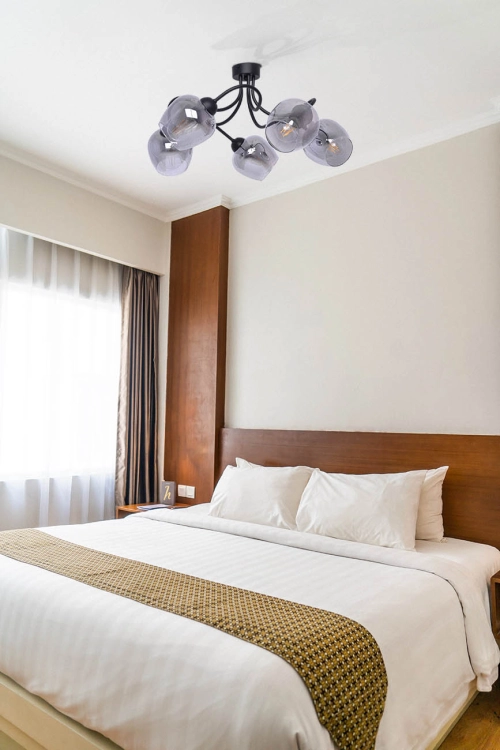 Lampa sufitowa K-5196 z serii SARA