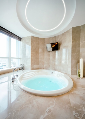 luxury-bathroom.jpg